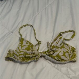 Green and White Leaf Print Bikini Top
